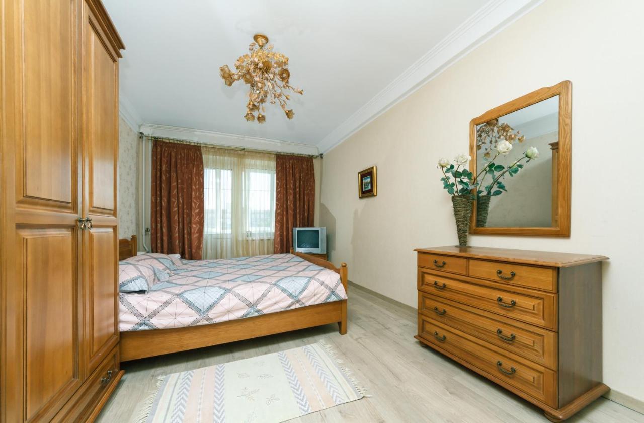 Уютная Квартира На Лукьяновке Kiev Extérieur photo