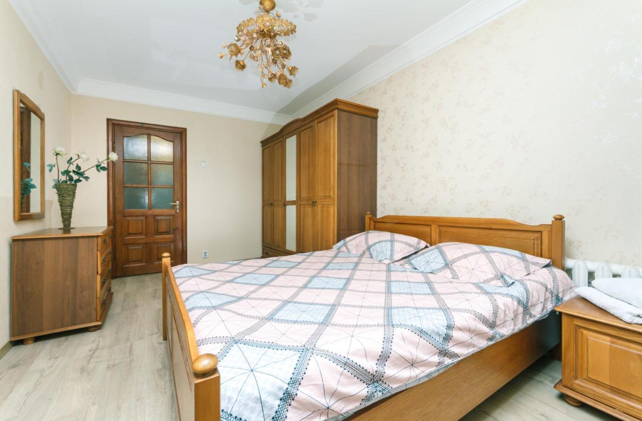 Уютная Квартира На Лукьяновке Kiev Extérieur photo