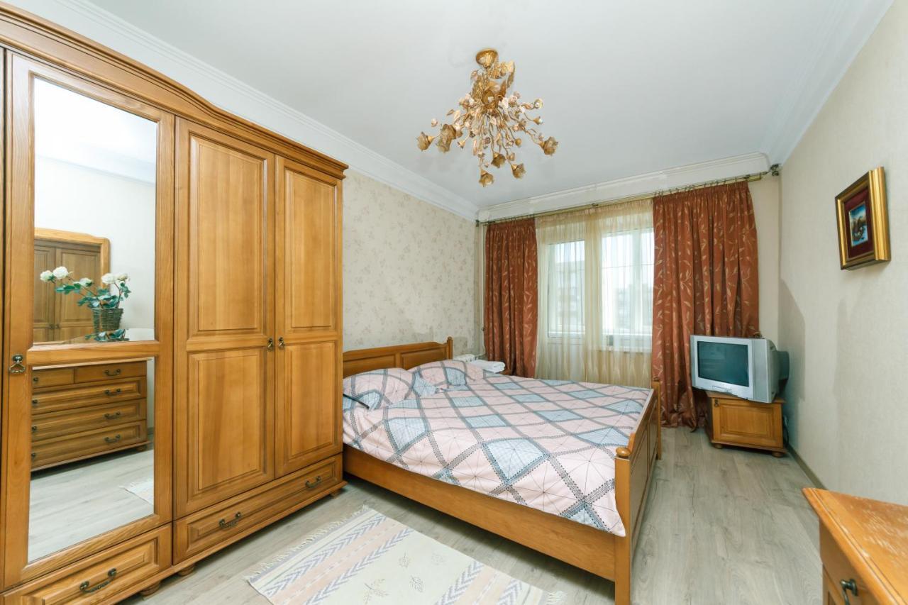 Уютная Квартира На Лукьяновке Kiev Extérieur photo